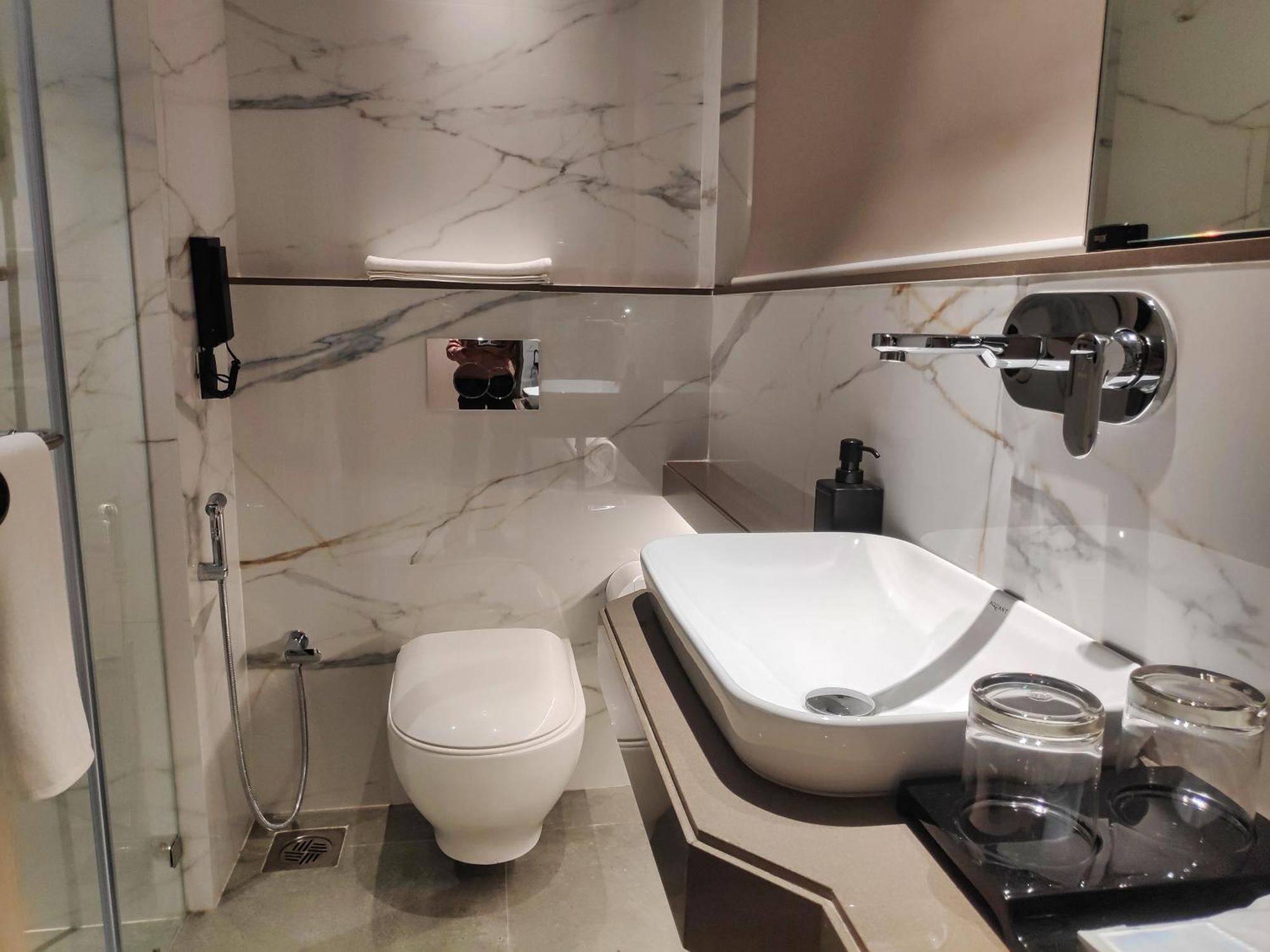 Maxxvalue Hotel Midc - Andheri Мумбай Екстериор снимка